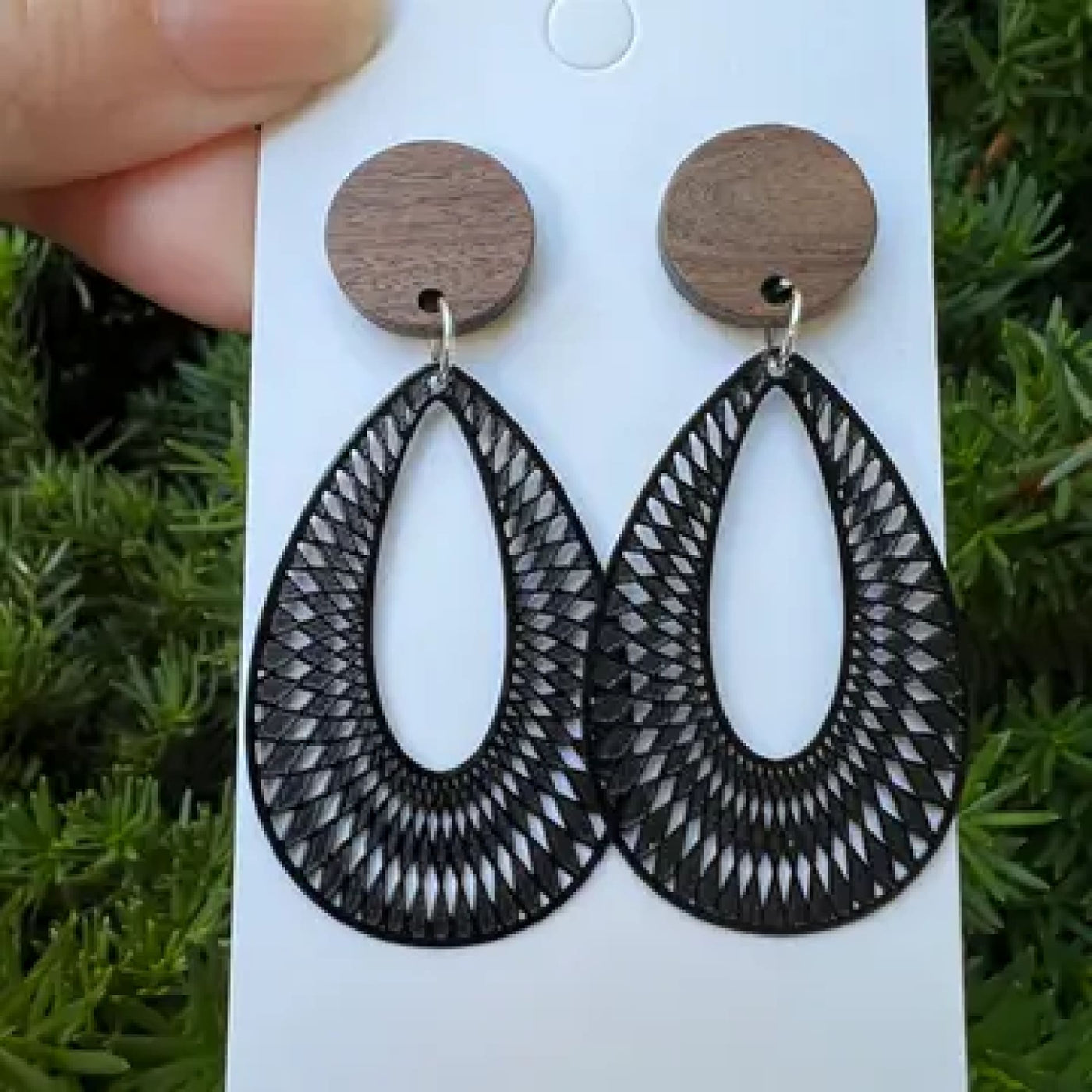 Filigree Teardrop Earrings - Black - 190 Jewelry