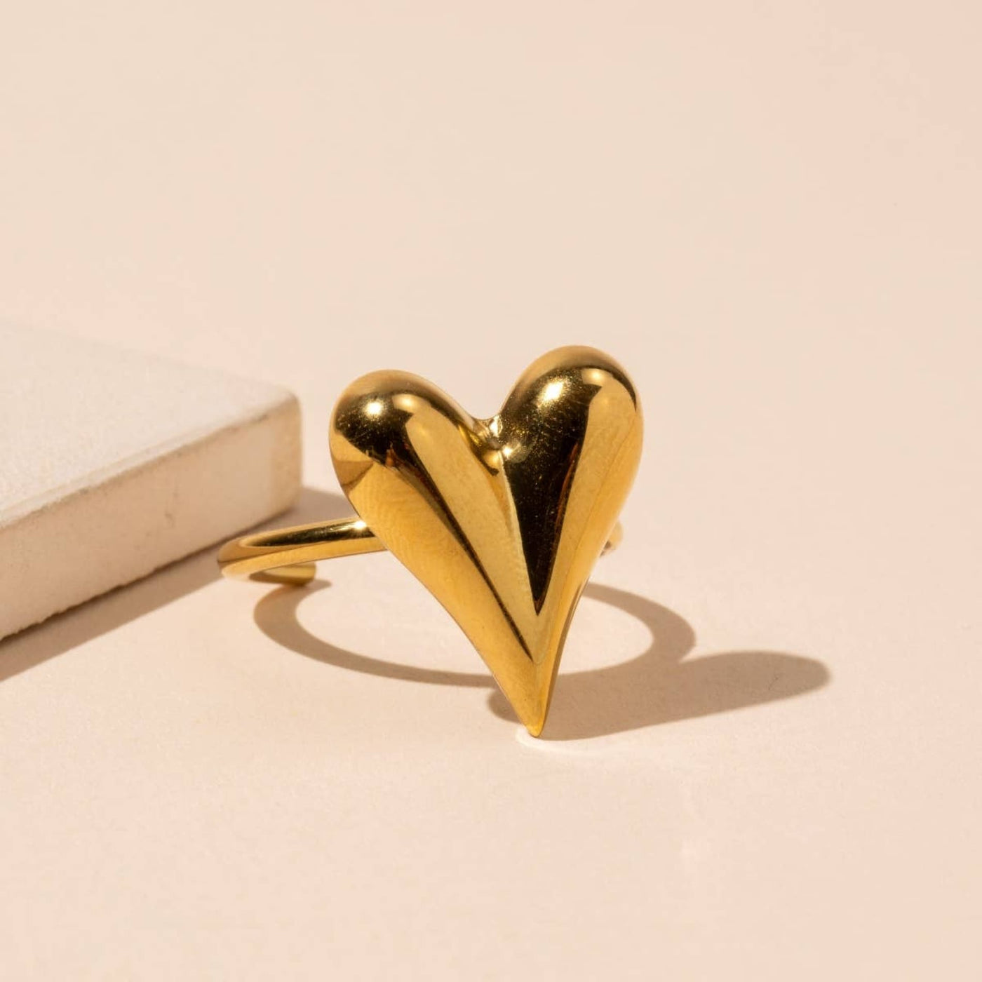 Heart Ring - Gold - 190 Jewelry