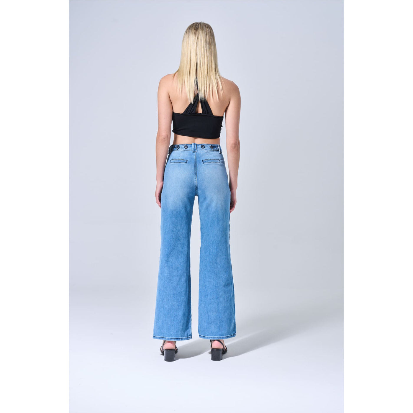 The Nia Jeans - 160 Denim