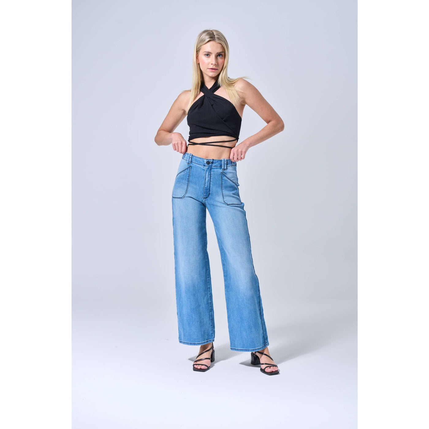 The Nia Jeans - 160 Denim